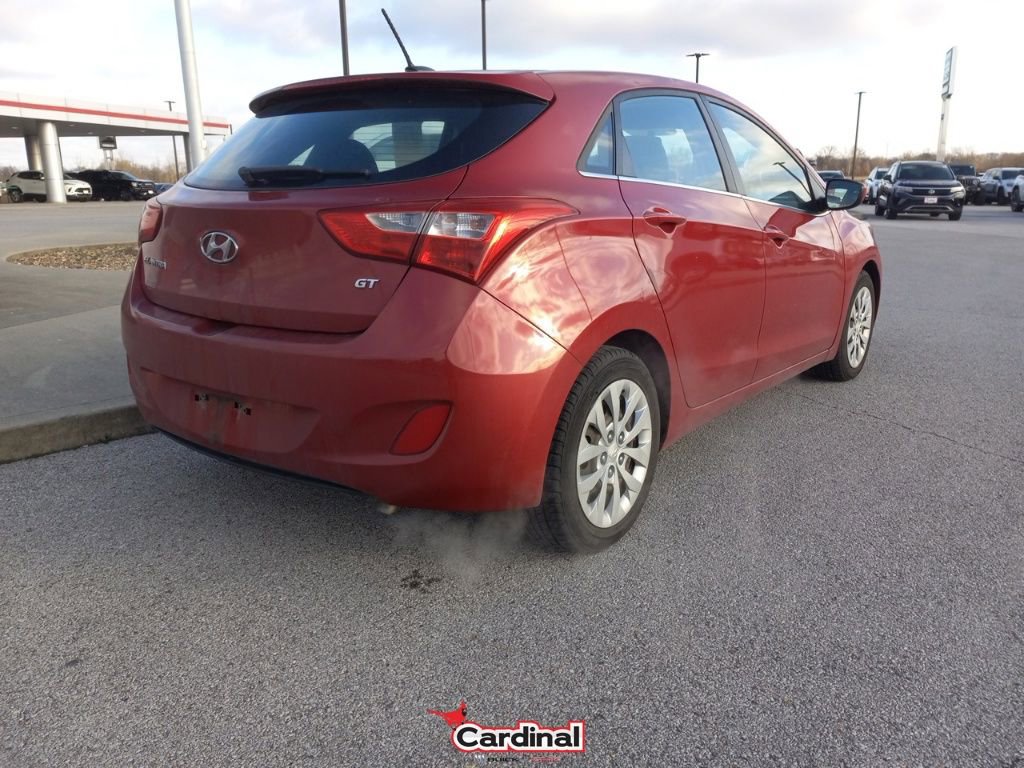 Used 2017 Hyundai Elantra GT image 6