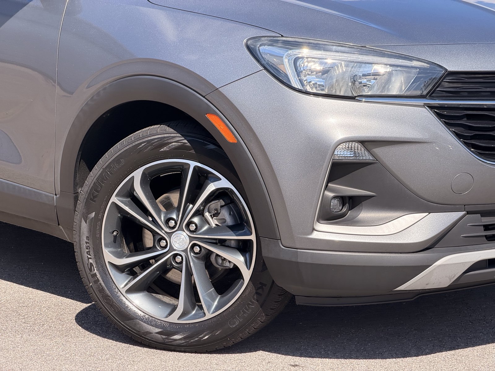 Used 2020 Buick Encore GX Select FWD image 3