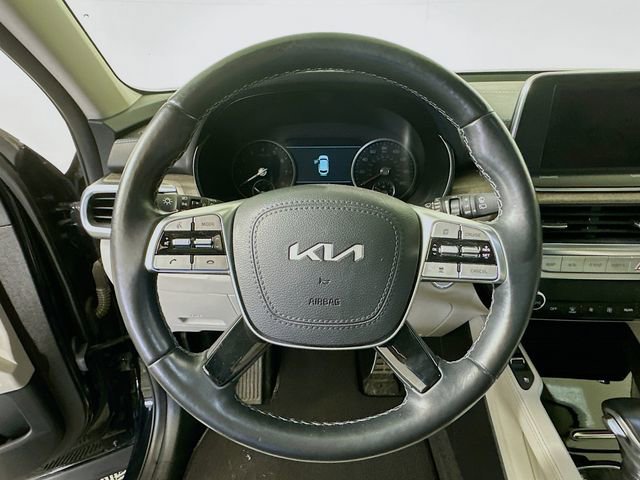 Used 2022 Kia Telluride SX w/ Nightfall Edition Package image 13