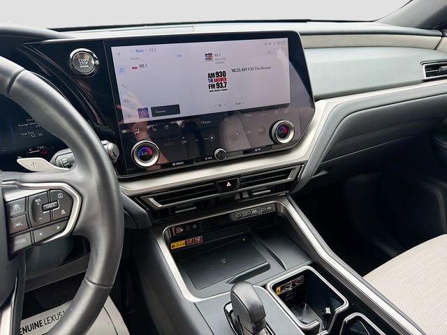 Certified 2025 Lexus TX 350 AWD w/ Technology Package image 30