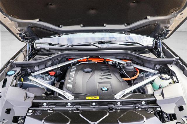 New 2026 BMW X5 xDrive50e image 26