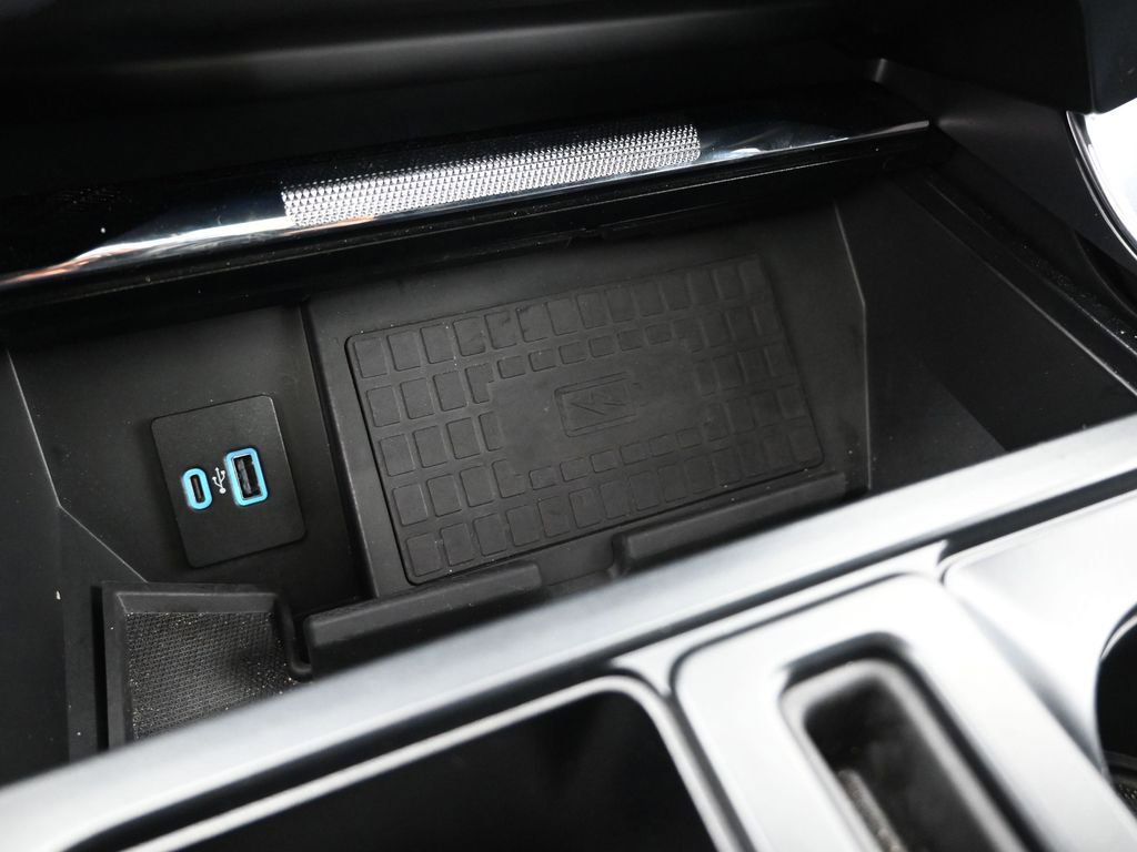 Used 2022 Ford F150 Raptor w/ Equipment Group 801A High image 19