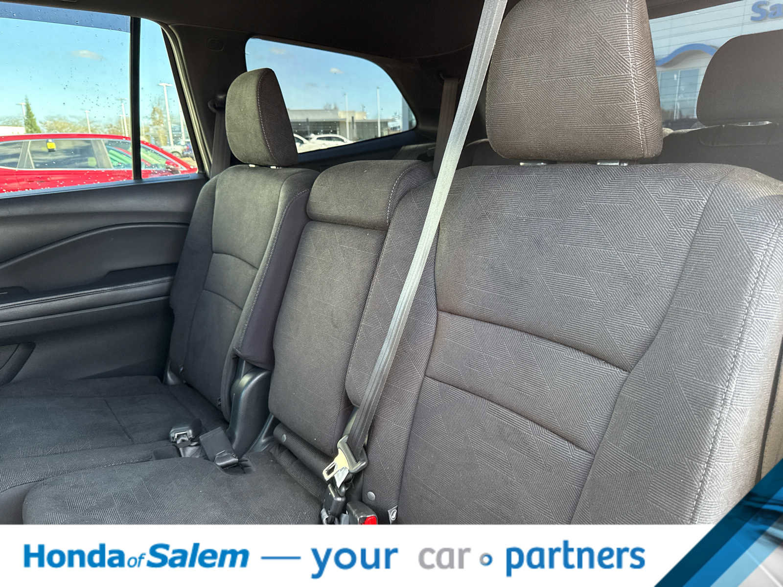 Used 2022 Honda Pilot Sport image 13