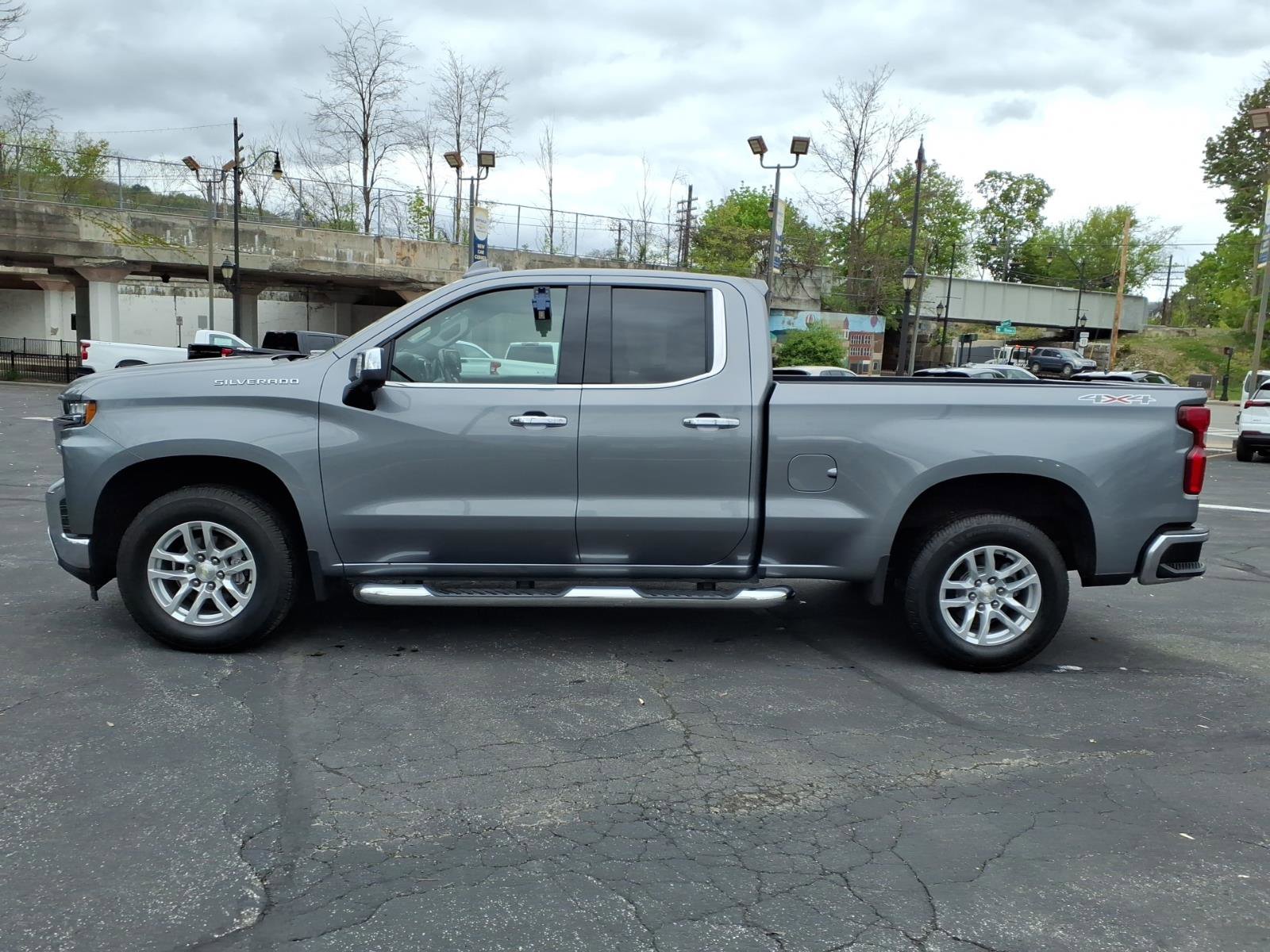 Used 2020 Chevrolet Silverado 1500 LTZ w/ LTZ Plus Package AWD/4WD image 6