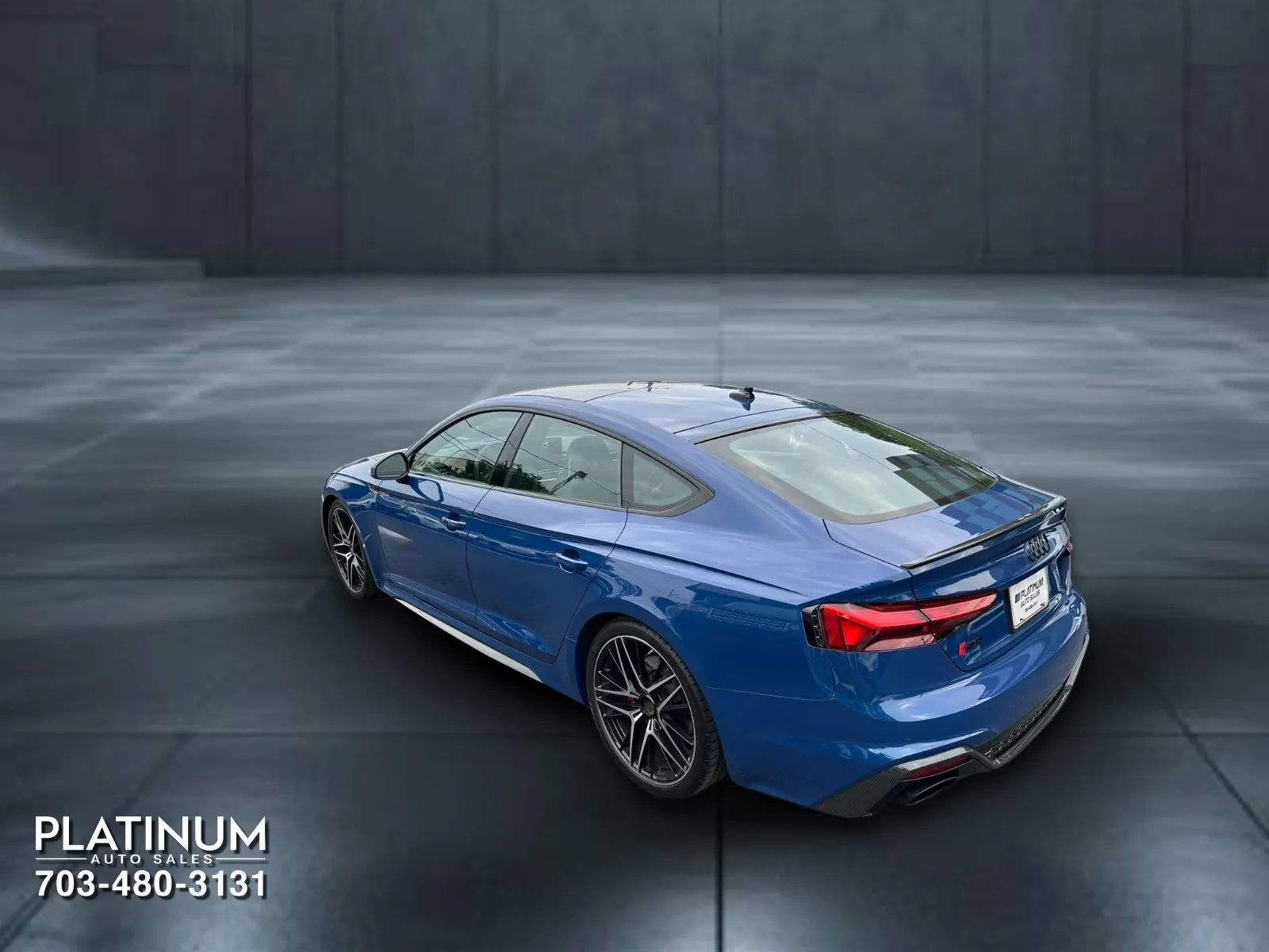 Used 2023 Audi RS 5 Sportback AWD/4WD image 8