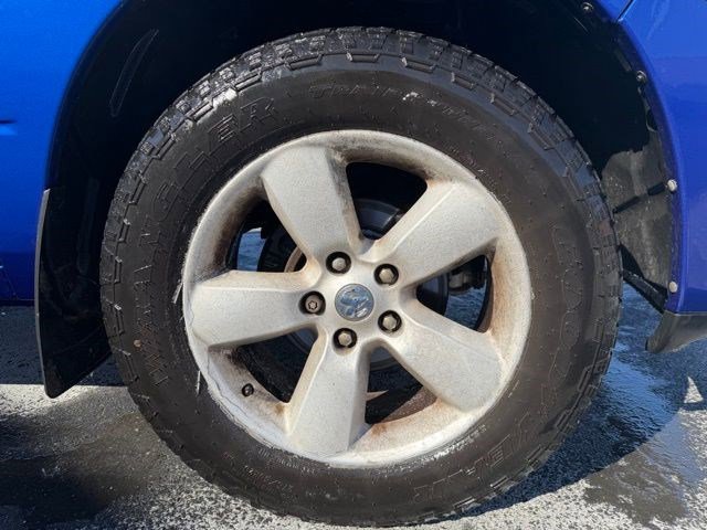 Used 2015 RAM 1500 Express image 21