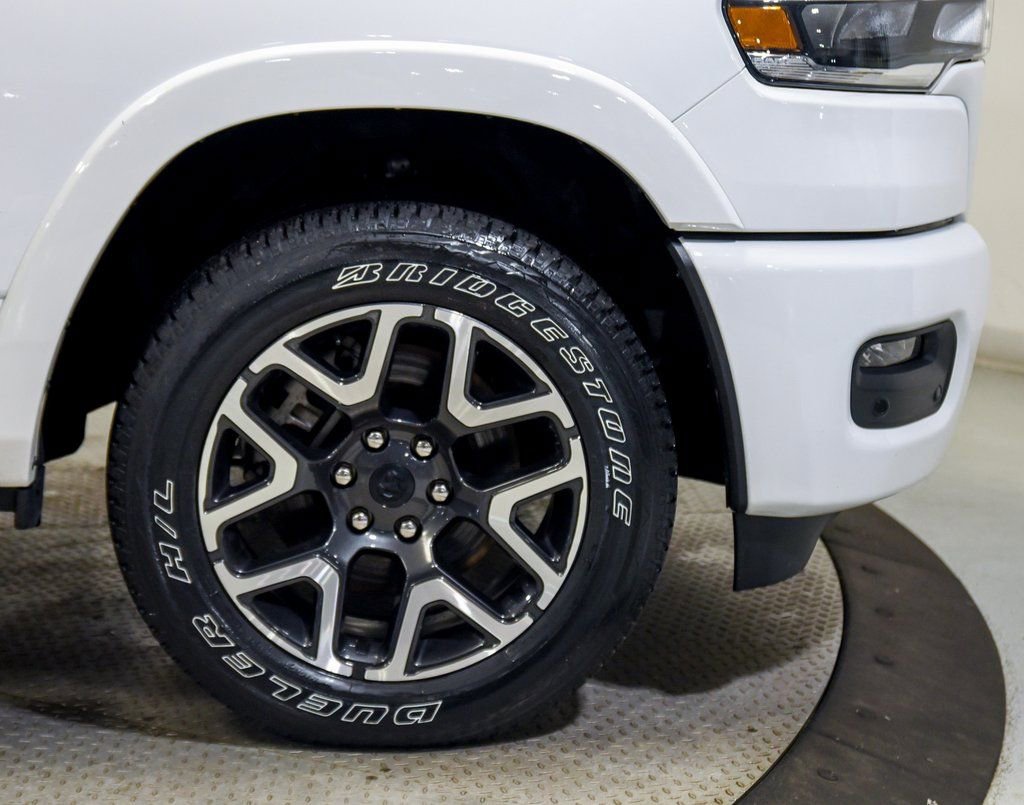 Used 2025 RAM 1500 Laramie w/ Sport Appearance Package image 13