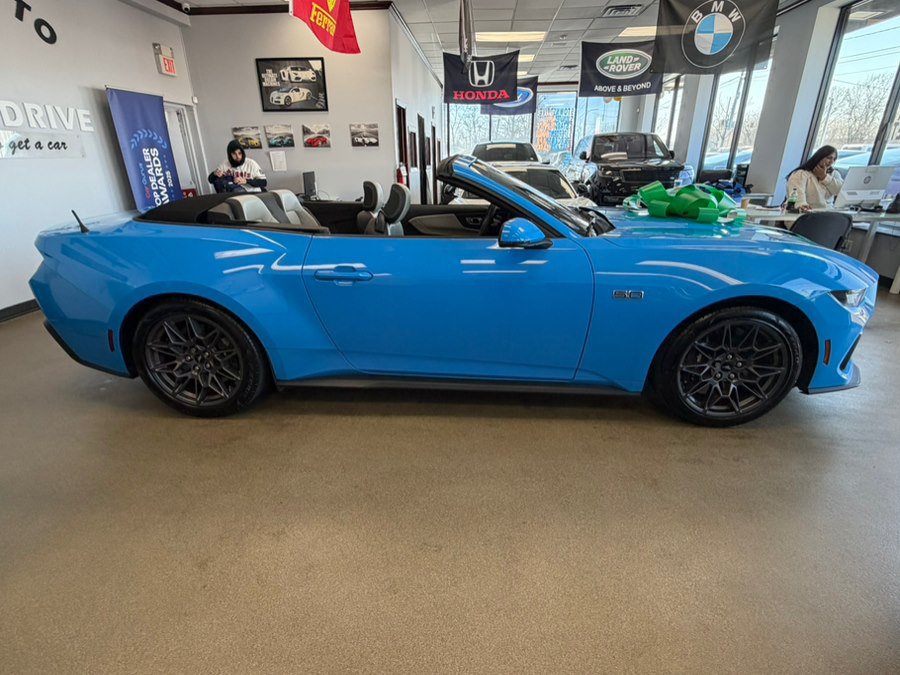 Used 2024 Ford Mustang GT Premium w/ GT Performance Package RWD image 15