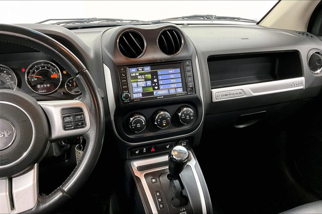 Used 2016 Jeep Compass High Altitude FWD image 8