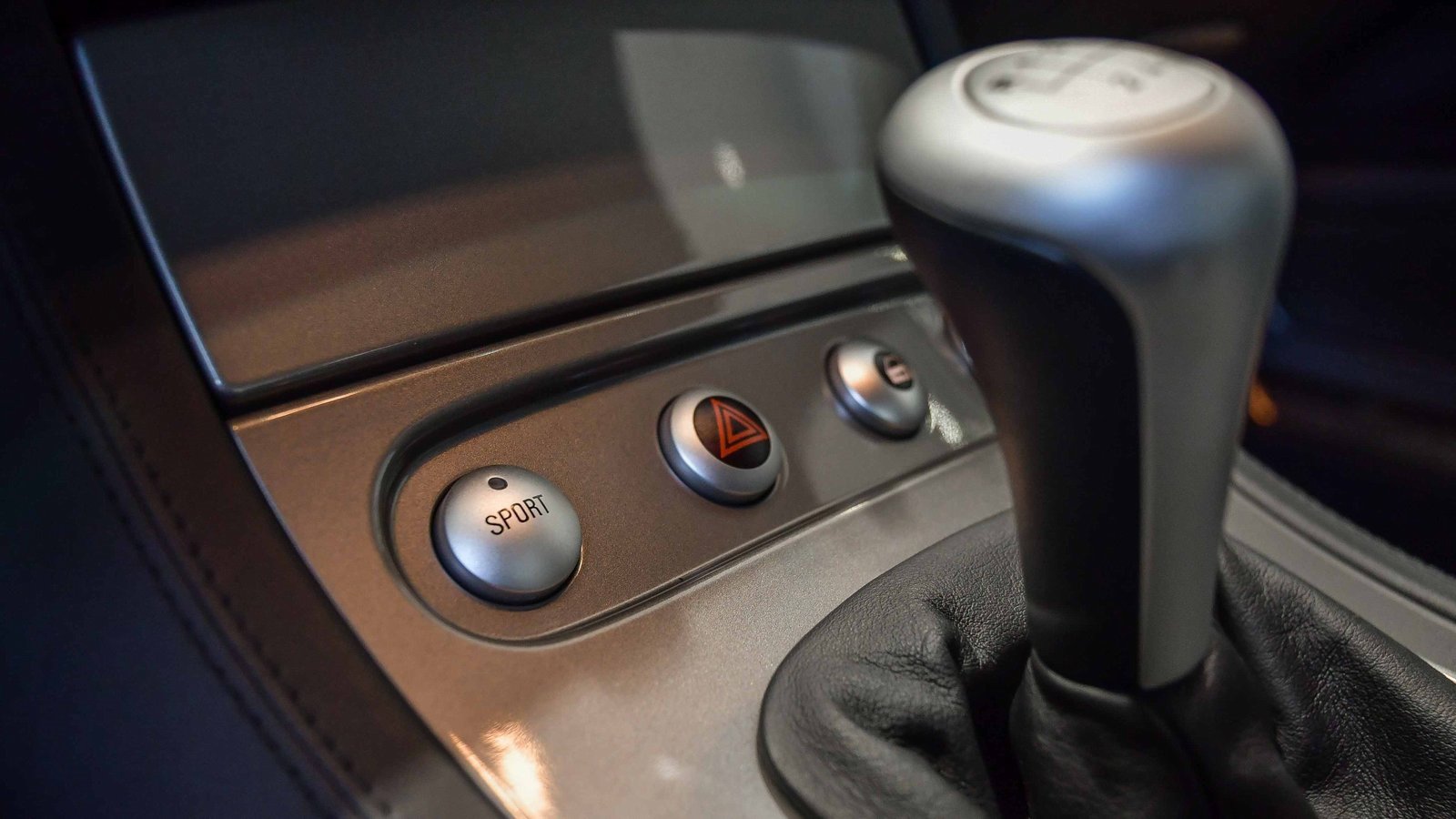 Used 2002 BMW Z8 image 35