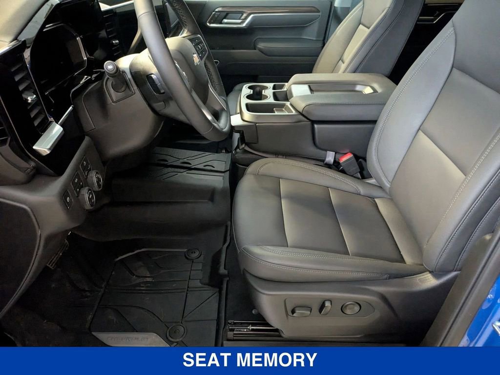 New 2026 Chevrolet Silverado 2500 LTZ w/ LTZ Premium Package image 17