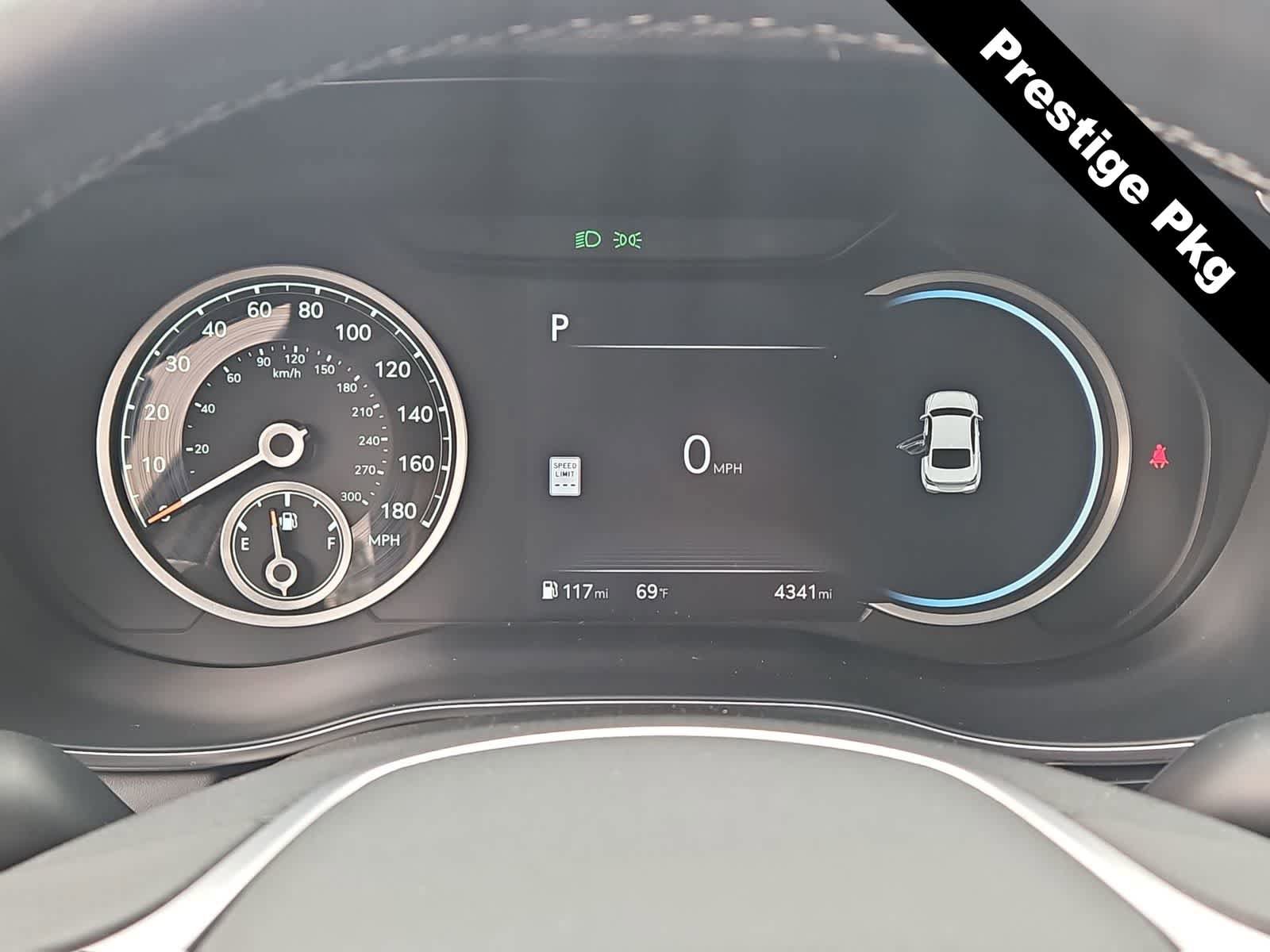 Certified 2026 Genesis G70 2.5T Prestige RWD image 31