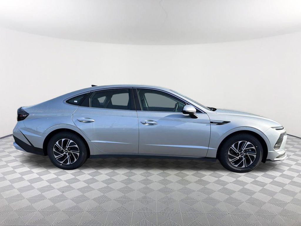 New 2026 Hyundai Sonata Blue image 4