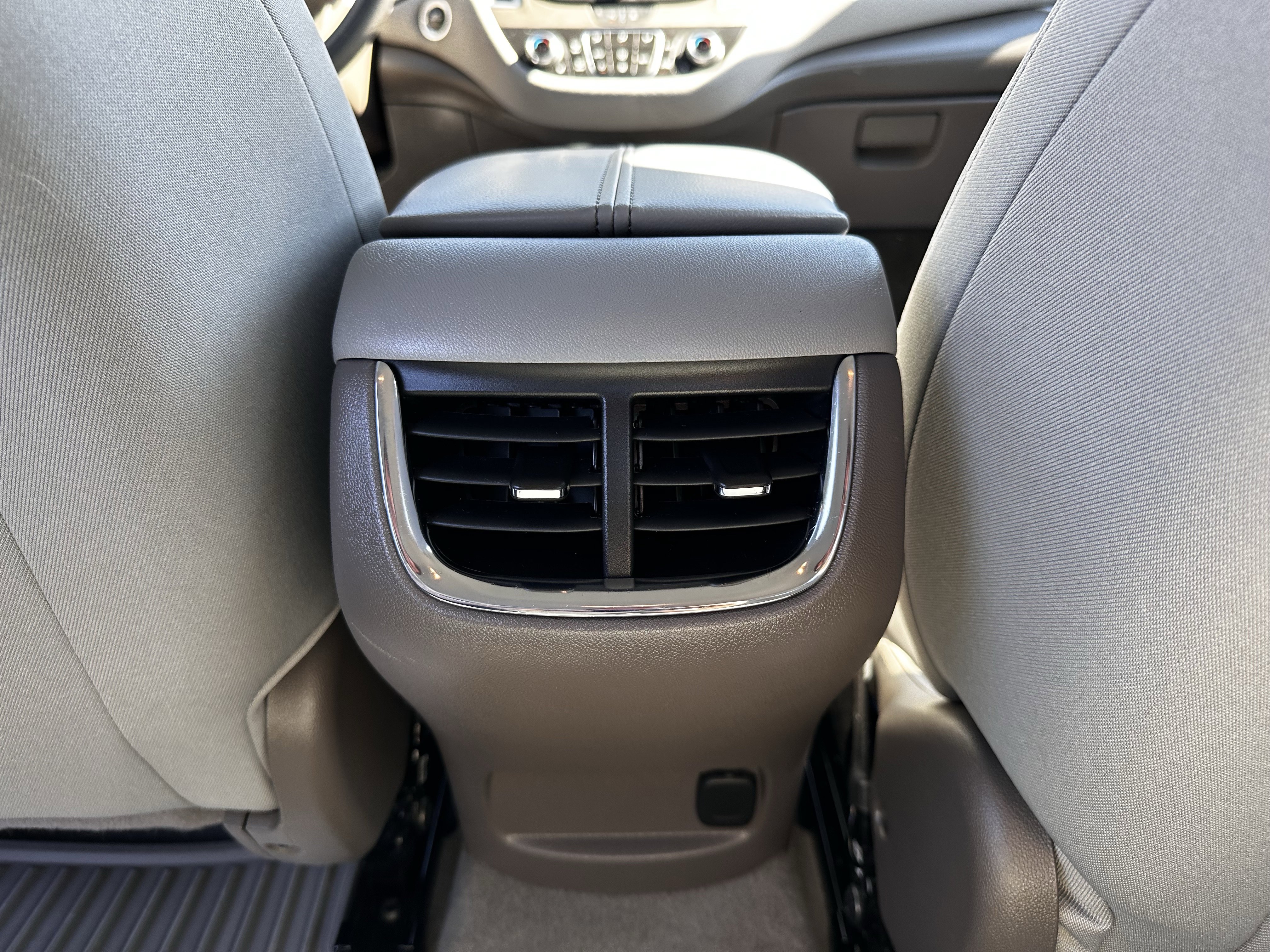 Used 2023 Chevrolet Malibu LT w/ Driver Confidence Package image 23