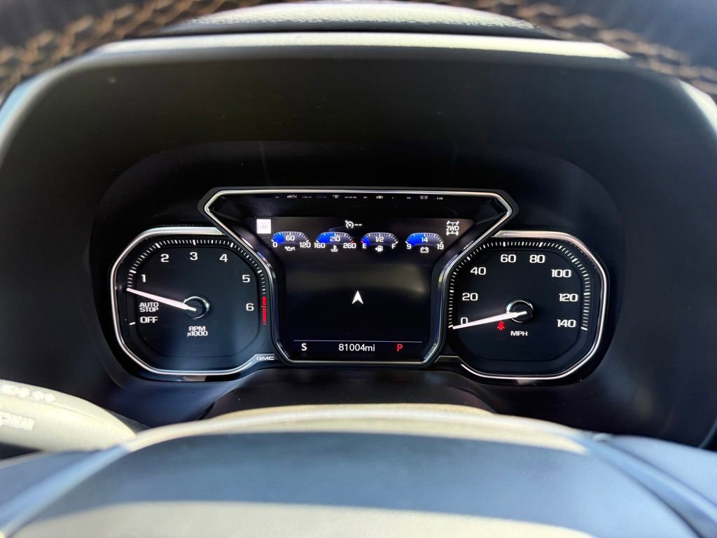 Used 2021 GMC Yukon AT4 w/ Rear Media and Nav Package AWD/4WD image 26