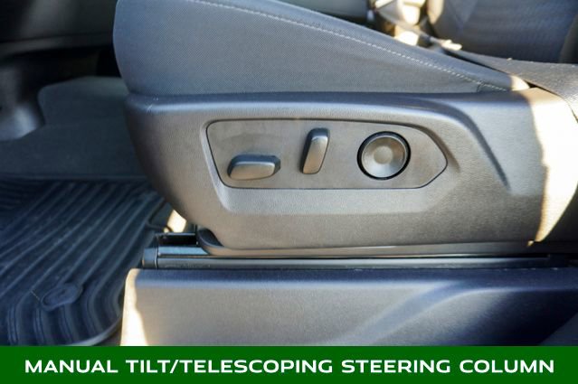 Used 2025 Chevrolet Silverado 1500 LT image 12