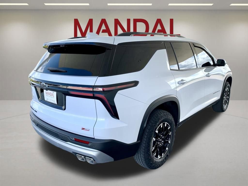 Used 2026 Chevrolet Traverse Z71 w/ Driver Confidence Package AWD/4WD image 7