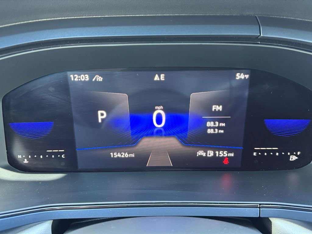 Used 2023 Volkswagen Taos SE w/ Panoramic Sunroof Package image 13