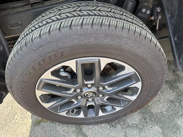 Used 2026 Toyota Tundra Limited image 9