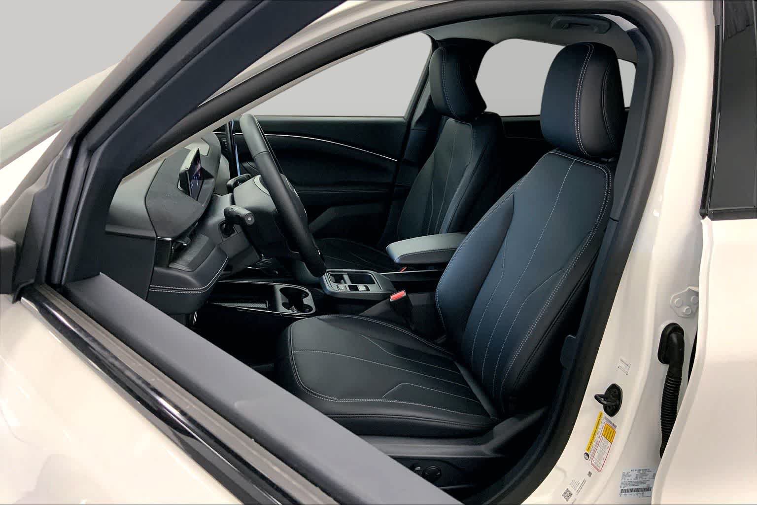 New 2026 Ford Mustang Mach-E Select w/ Comfort Package Lite RWD image 8