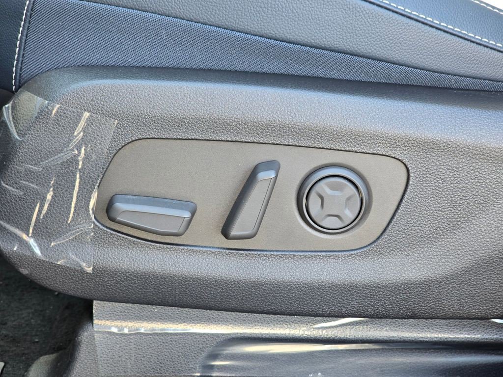 New 2025 Kia Carnival SX Prestige FWD image 25