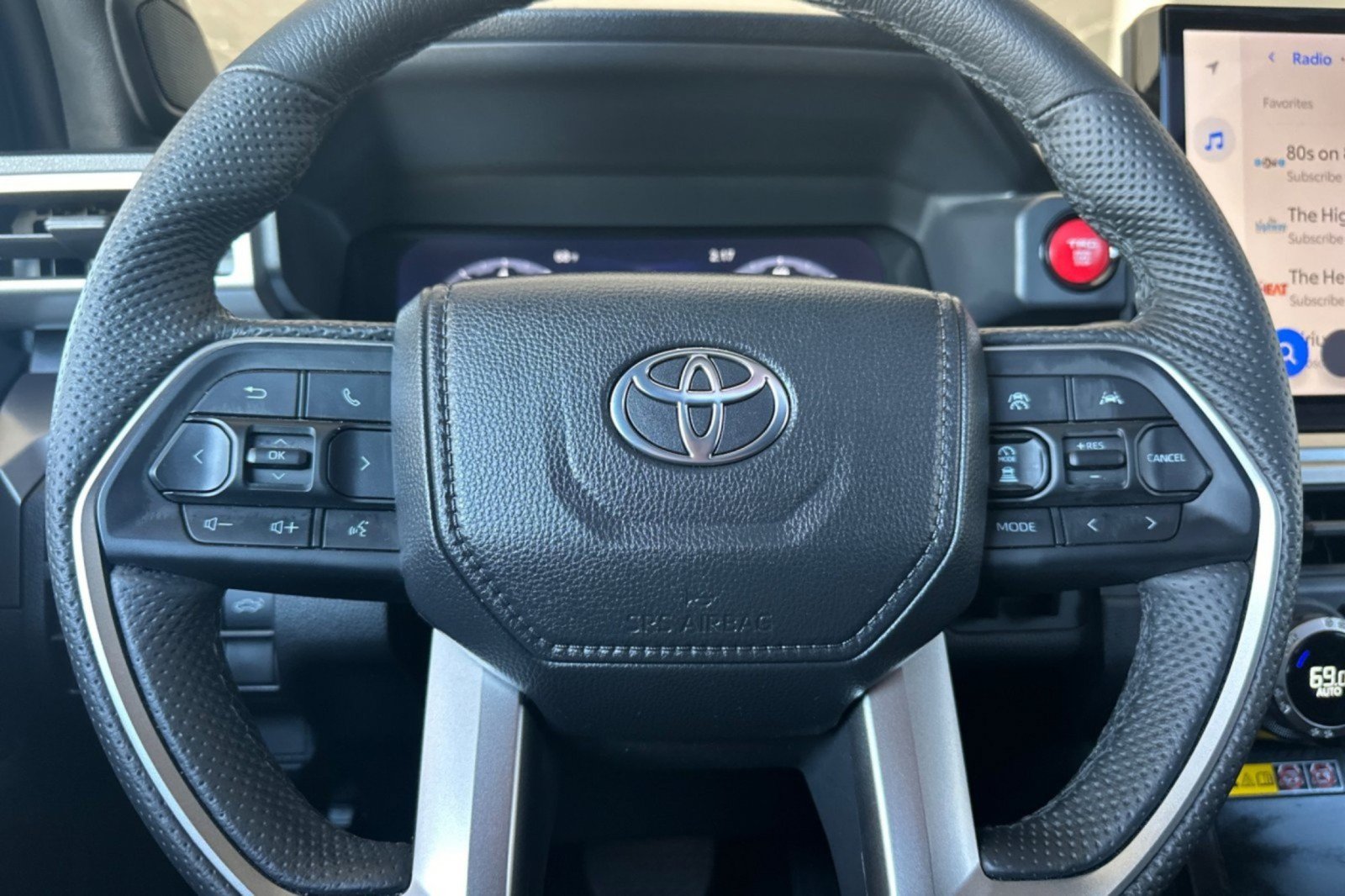 Certified 2025 Toyota Tacoma TRD Off-Road w/ TRD Off Road Premium Package AWD/4WD image 21