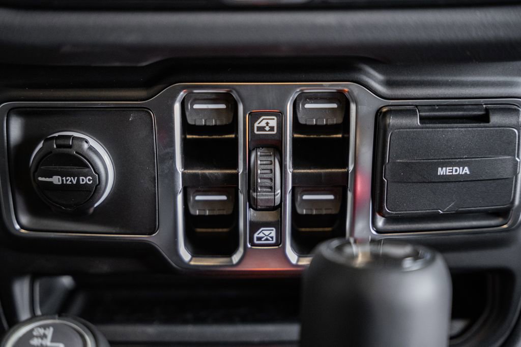 New 2026 Jeep Wrangler Sahara image 23