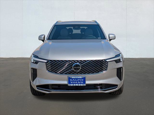 New 2026 Volvo XC90 T8 Plus image 4