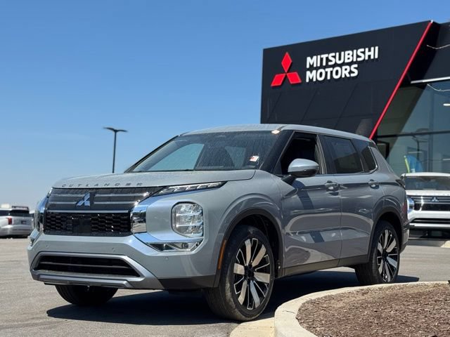 New 2026 Mitsubishi Outlander SE FWD image 8