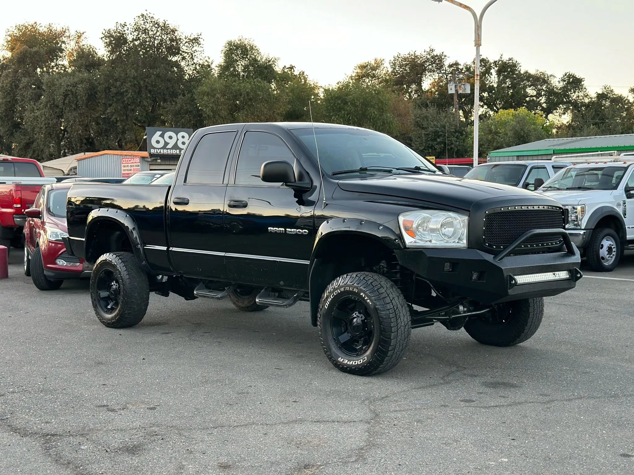 Used 2006 Dodge Ram 2500 Truck SLT image 2