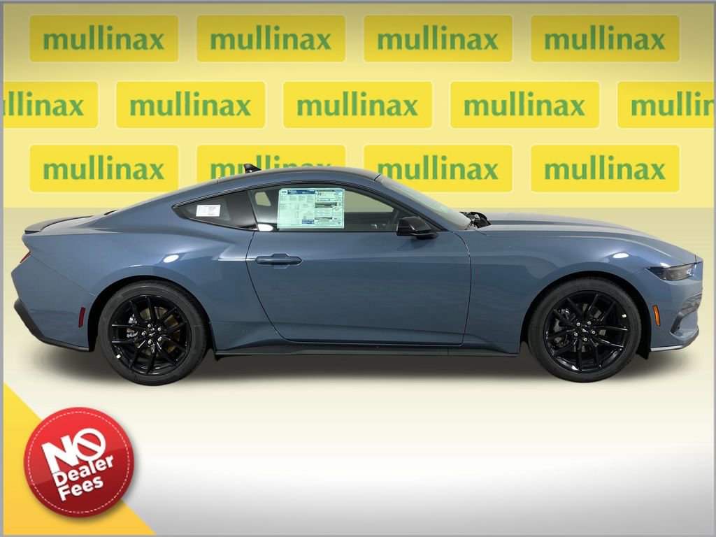 New 2025 Ford Mustang Coupe video 2