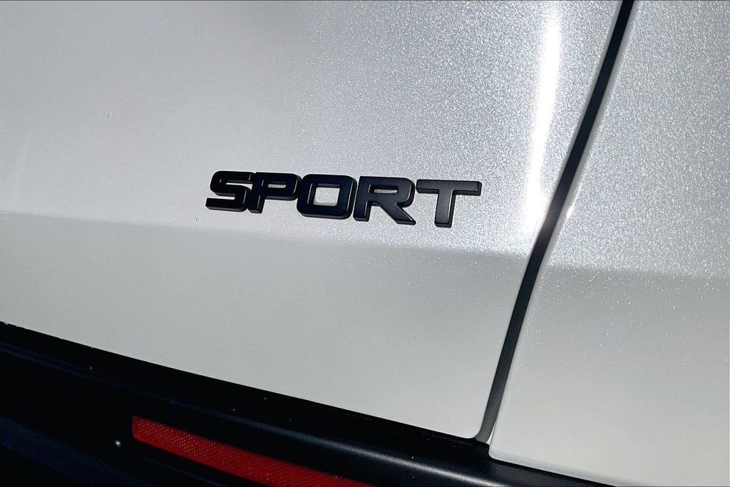 Used 2025 Honda HR-V Sport image 22