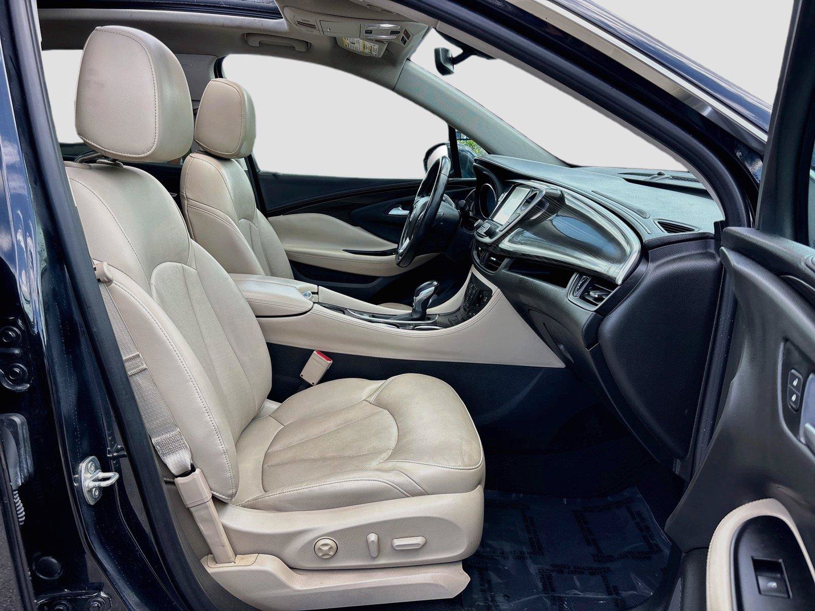 Used 2019 Buick Envision Essence AWD/4WD image 29