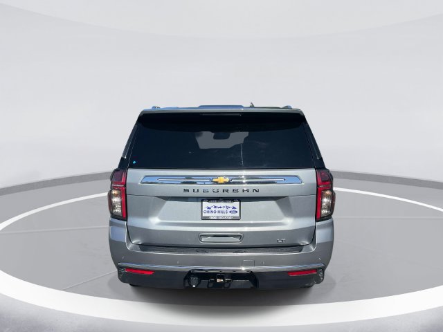 Used 2024 Chevrolet Suburban LT RWD image 5