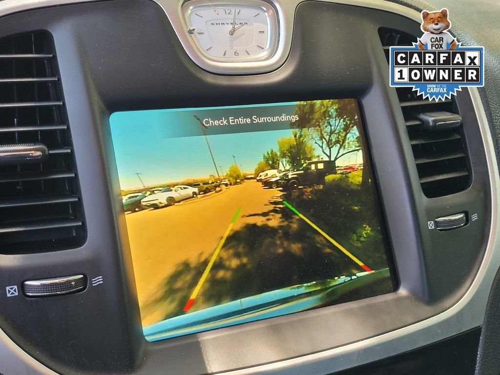 Used 2023 Chrysler 300 Touring RWD image 21