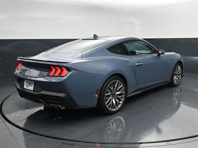 Used 2025 Ford Mustang GT Premium RWD image 9