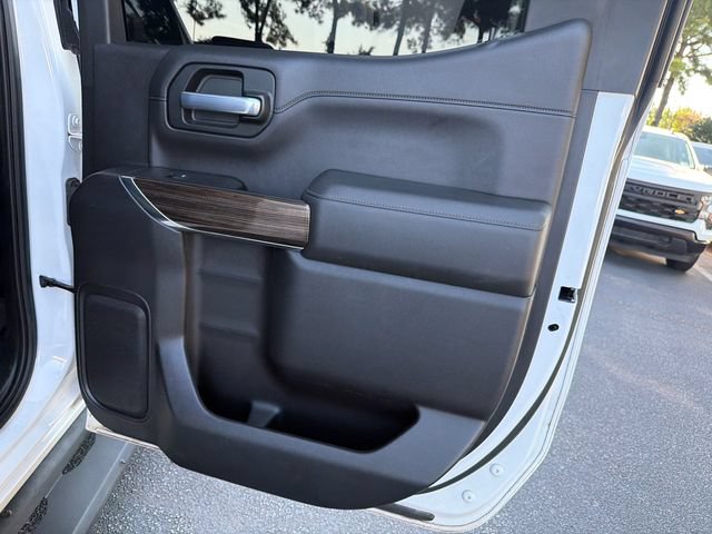 Used 2020 Chevrolet Silverado 1500 LT Trail Boss AWD/4WD image 16