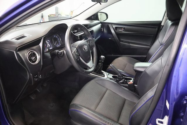 Used 2019 Toyota Corolla SE FWD image 12