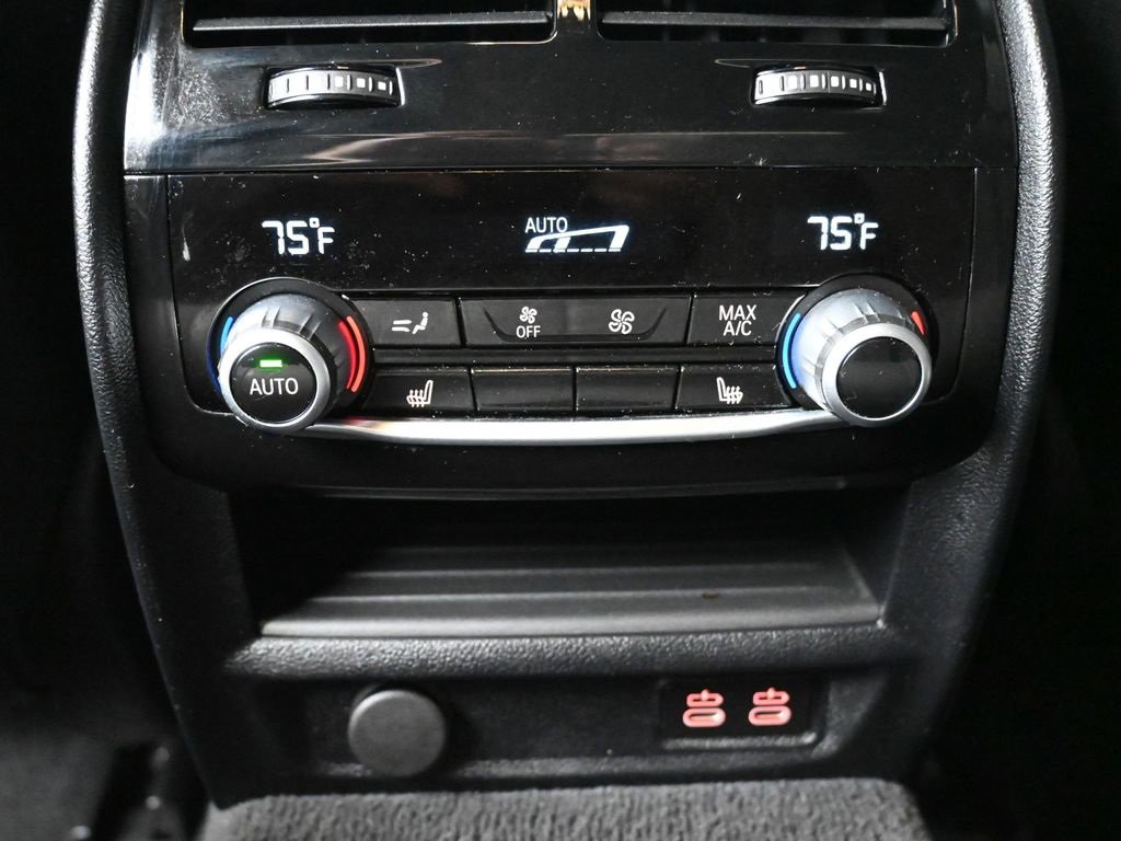 Used 2022 BMW M5 w/ Competition Package image 22