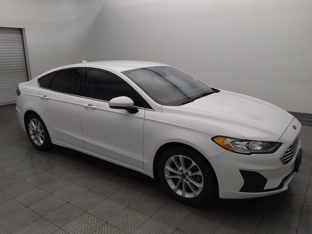 Used 2019 Ford Fusion SE FWD image 11