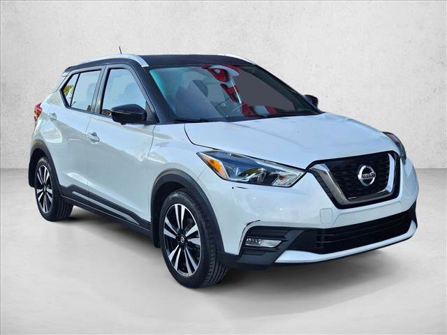 Used 2018 Nissan Kicks SR FWD video 3