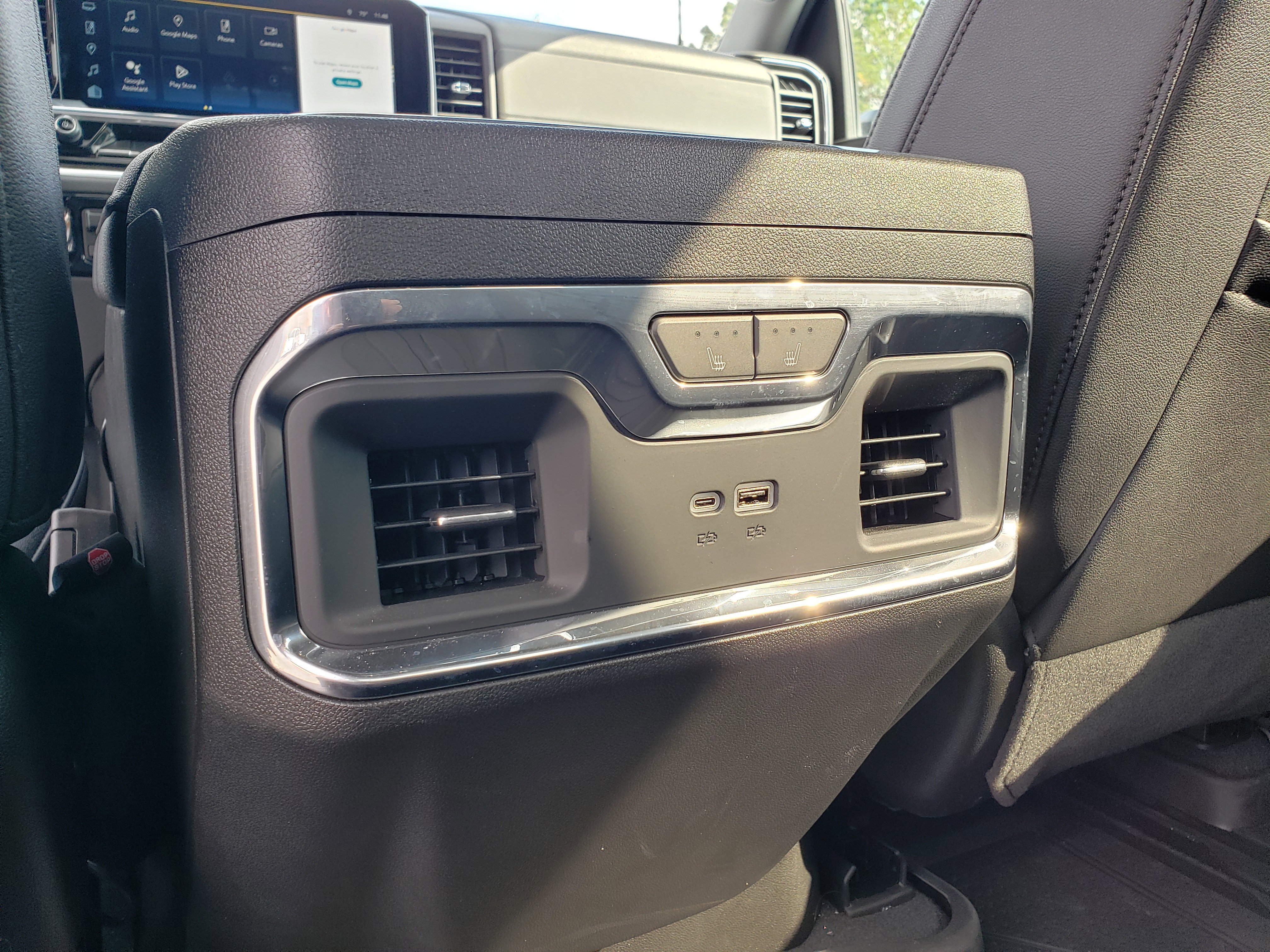 Used 2024 Chevrolet Silverado 3500 LTZ w/ LTZ Plus Package image 35