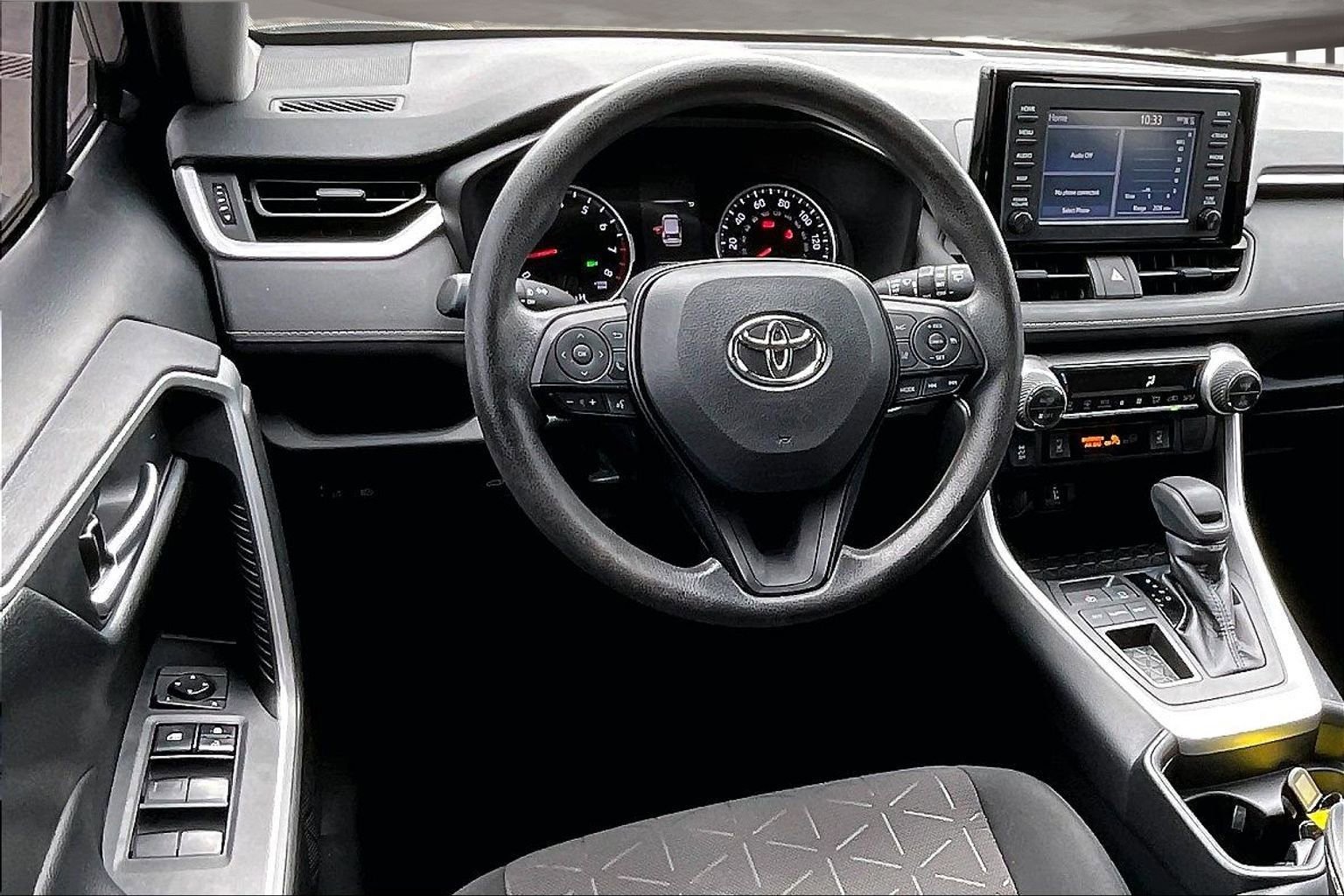 Used 2019 Toyota RAV4 XLE image 8