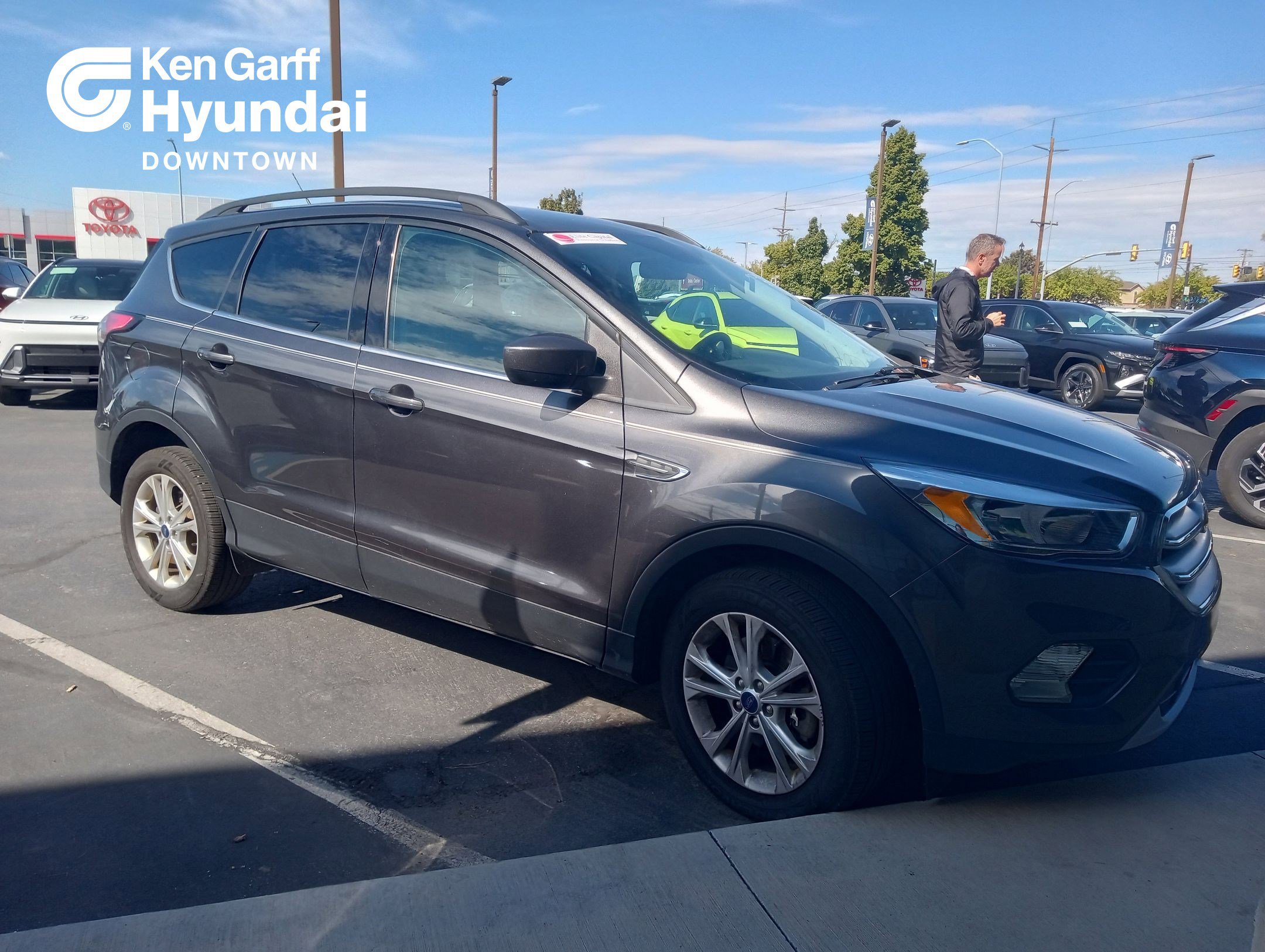 Used 2018 Ford Escape SE