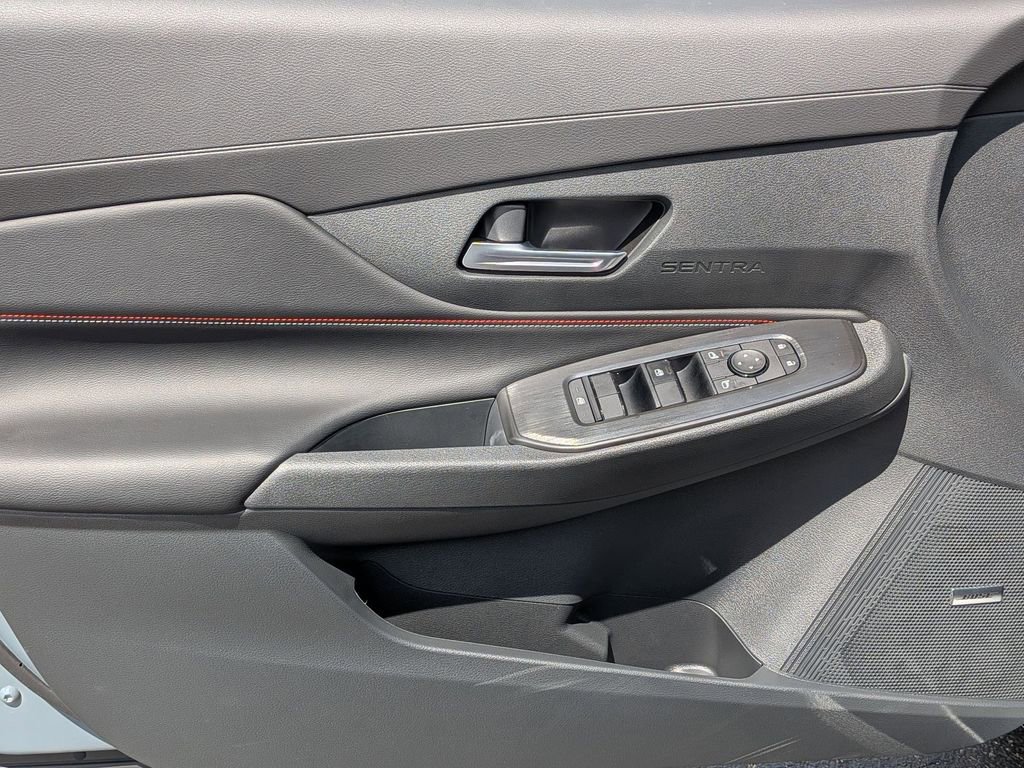 New 2026 Nissan Sentra SR w/ SR Premium Package FWD image 9