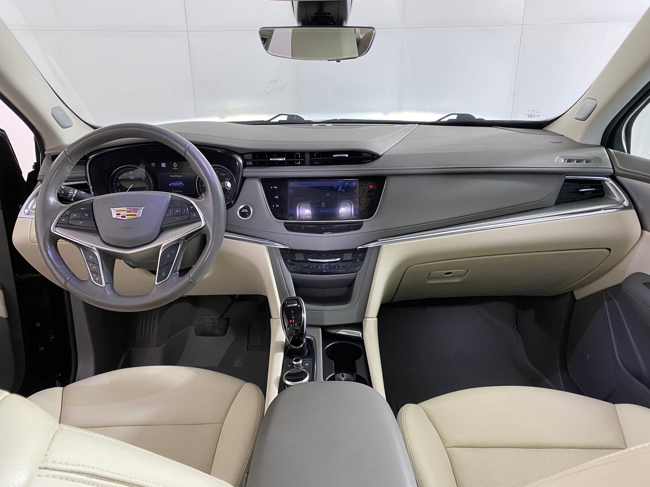 Used 2021 Cadillac XT5 Premium Luxury image 16
