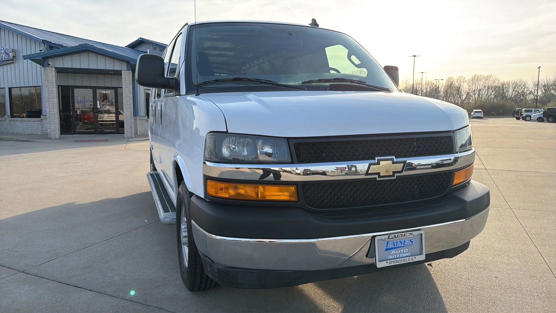 Used 2023 Chevrolet Express 2500 w/ Driver Convenience Package RWD image 33