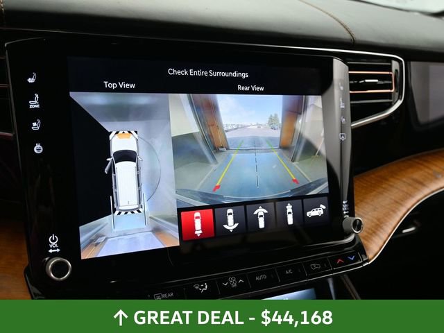 Used 2022 Jeep Grand Wagoneer Series III AWD/4WD image 36