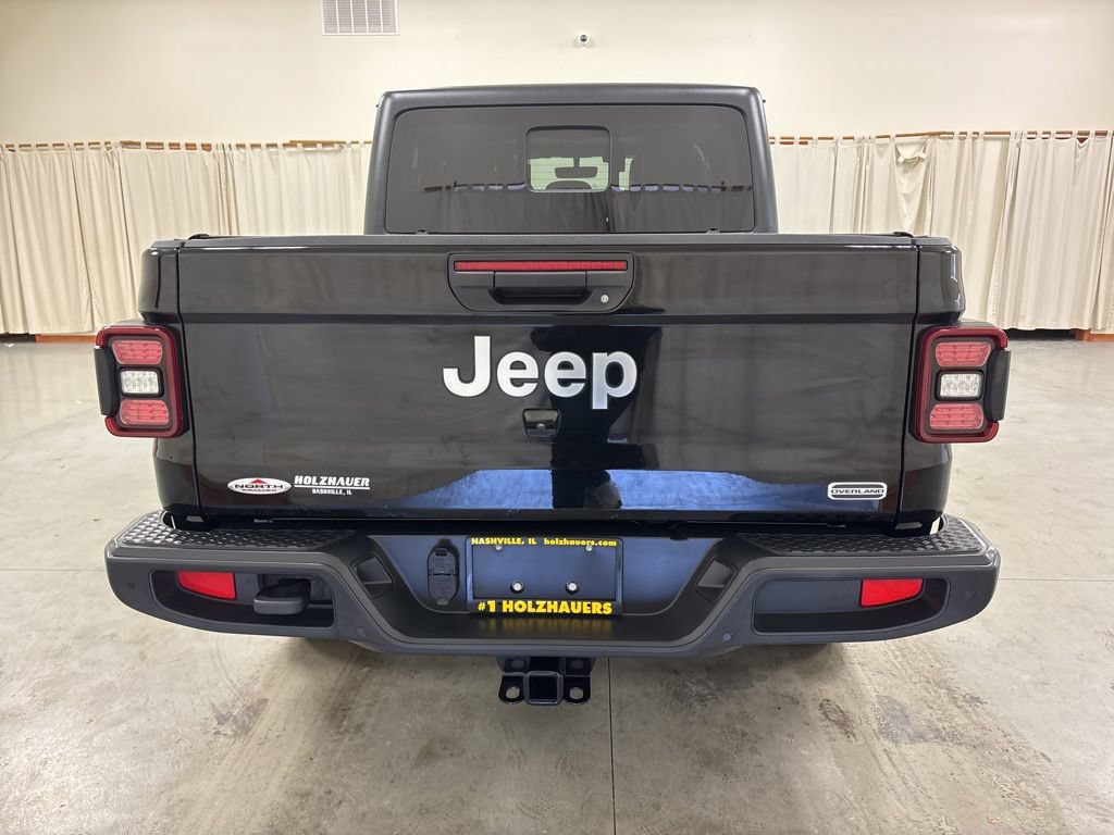 Used 2020 Jeep Gladiator Overland AWD/4WD image 7