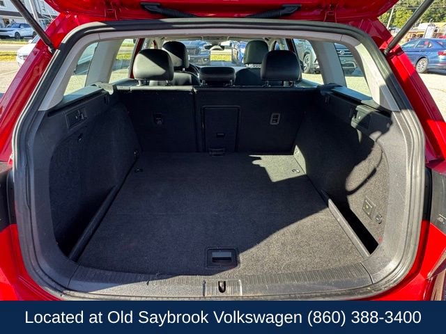 Used 2018 Volkswagen Golf Alltrack SEL image 16